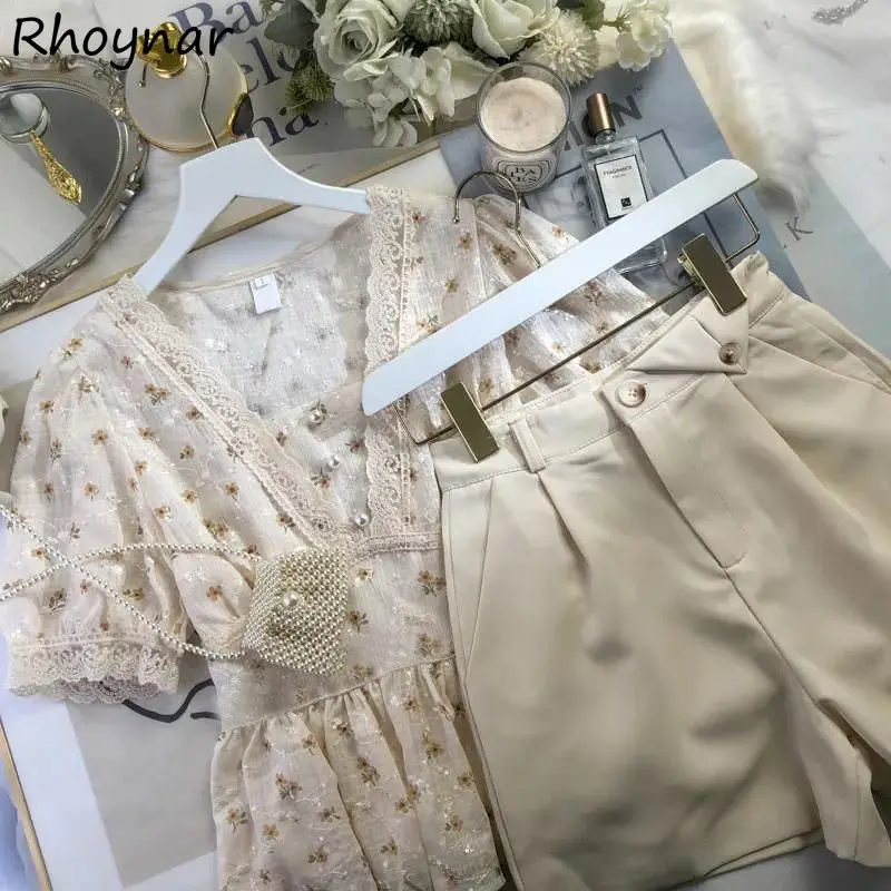 Women Sets Tender M-4XL Korean Style Floral Lace Leisure Short Sleeve Blouses High Waist Fashion All-match Shorts Summer Female
Women Sets Tender M-4XL Korean Style Floral Lace Leisure Short Sleeve Blouses High Waist Fashion All-match Shorts Summer Female