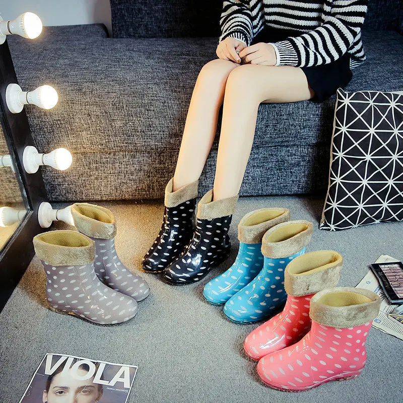 Rain shoes women to low short cylinder for rain boots prevent slippery wear-resisting waterproof shoes work shoes shoes rubbe
Rain shoes women to low short cylinder for rain boots prevent slippery wear-resisting waterproof shoes work shoes shoes rubbe