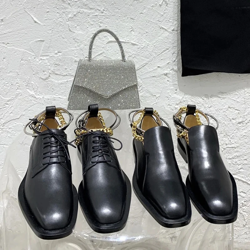 2021 Spring Women's Shoes Black Flat Leather Shoes Metal Chain Loafers Women Square Head Dress Shoes Ladies zapatos mujer Flats
2021 Spring Women's Shoes Black Flat Leather Shoes Metal Chain Loafers Women Square Head Dress Shoes Ladies zapatos mujer Flats