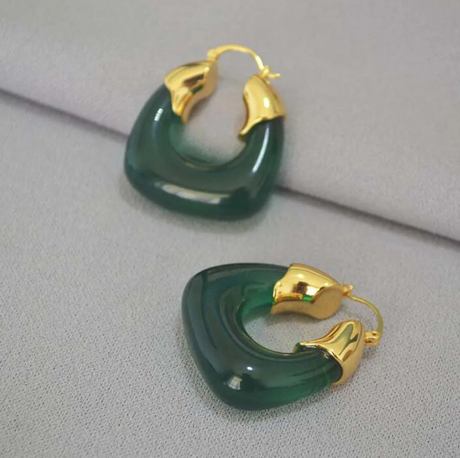 Exaggerated U-shaped semi-permeable resin unusual simple earrings elegant cool women transparent summer classic eardrop
Exaggerated U-shaped semi-permeable resin unusual simple earrings elegant cool women transparent summer classic eardrop