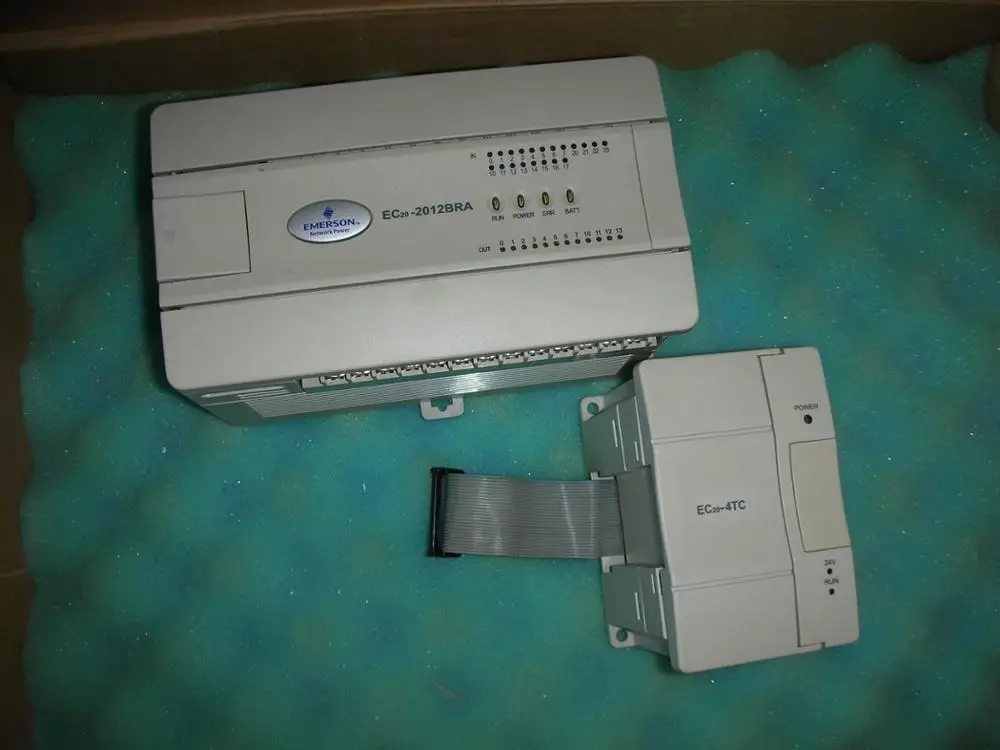 1 шт. используется Emerson PLC EC20-2012BRA 
1 шт. используется Emerson PLC EC20-2012BRA