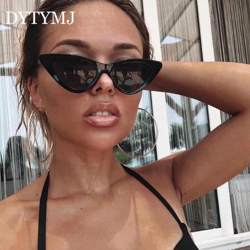 DYTYMJ Black Cat Eye Sunglasses Women Luxury Designer Sunglasses Woman Classic Retro Sun Glasses for Men Lentes De Sol Mujer
DYTYMJ Black Cat Eye Sunglasses Women Luxury Designer Sunglasses Woman Classic Retro Sun Glasses for Men Lentes De Sol Mujer