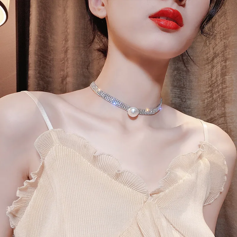 2021 Trendy Full Rhinestone Choker Necklace Pearl Necklaces Female Japanese and Korean Neck Short Chain Birthday Gift Jewelry
2021 Trendy Full Rhinestone Choker Necklace Pearl Necklaces Female Japanese and Korean Neck Short Chain Birthday Gift Jewelry