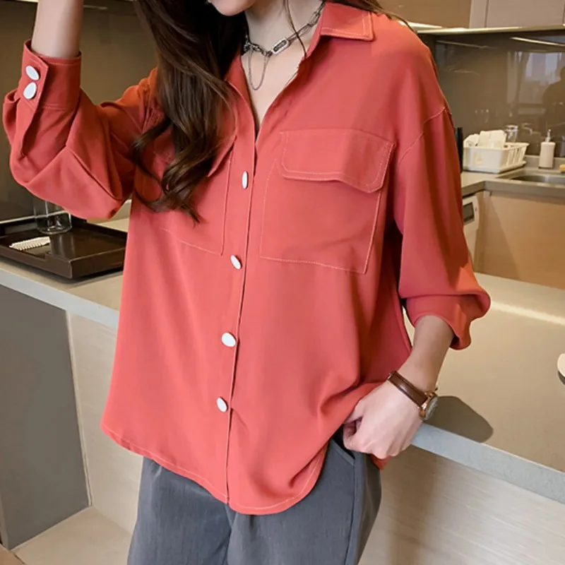Ladies Autumn Casual Simple Black Shirt For Women Loose Slim Long Sleeve Lapel Pocket Shirt
Ladies Autumn Casual Simple Black Shirt For Women Loose Slim Long Sleeve Lapel Pocket Shirt