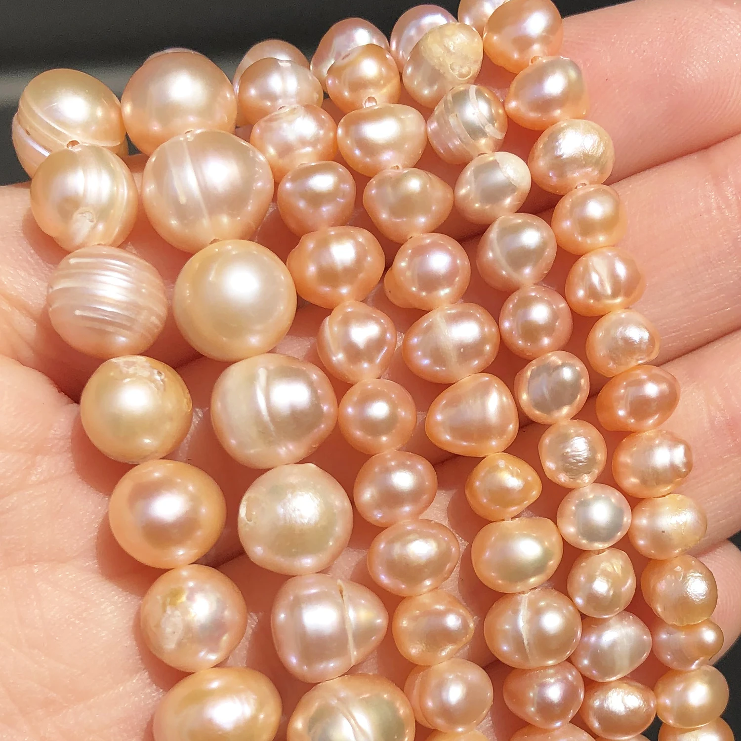 3-9mm Natural Pink Freshwater Pearls Punch Pearl Beads for DIY Women Elegant Necklace Bracelet Jewelry Making 15'' Wholesale
3-9mm Natural Pink Freshwater Pearls Punch Pearl Beads for DIY Women Elegant Necklace Bracelet Jewelry Making 15'' Wholesale