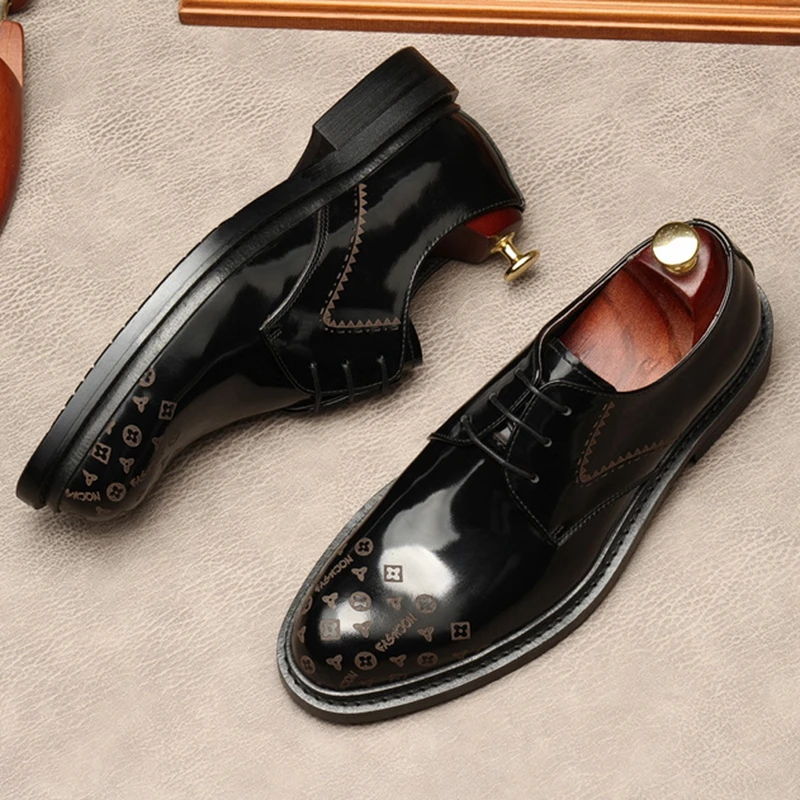 Fashion Round Toe Derby Man Platform Shoes Patent Leather Formal Dress Party Oxfords Retro Men's Wedding Bridal Flats MDE263
Fashion Round Toe Derby Man Platform Shoes Patent Leather Formal Dress Party Oxfords Retro Men's Wedding Bridal Flats MDE263