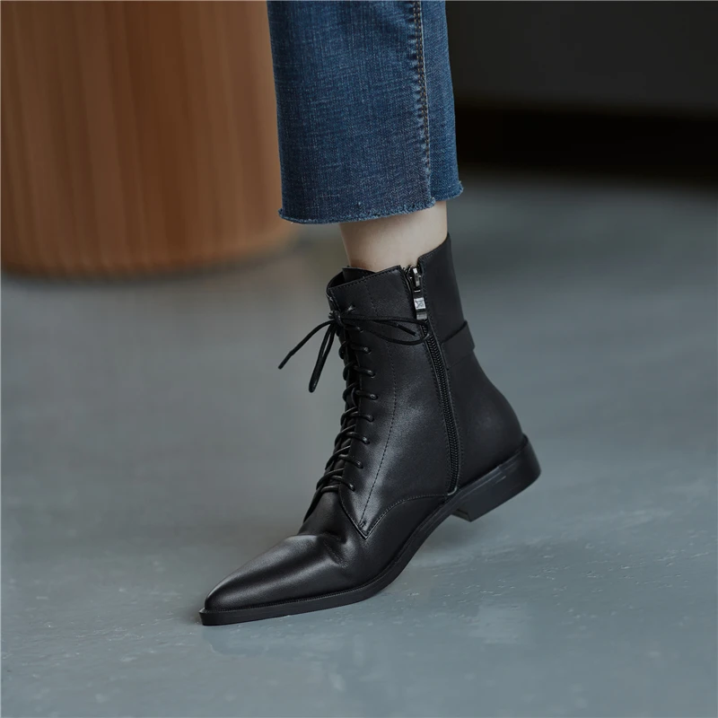 COVIBESCO Retro Women Ankle Boots Autumn Winter Retro Pointed Toe Shoes Woman Cross-Tied Genuine Leather Low Heels Zipper Boots
COVIBESCO Retro Women Ankle Boots Autumn Winter Retro Pointed Toe Shoes Woman Cross-Tied Genuine Leather Low Heels Zipper Boots