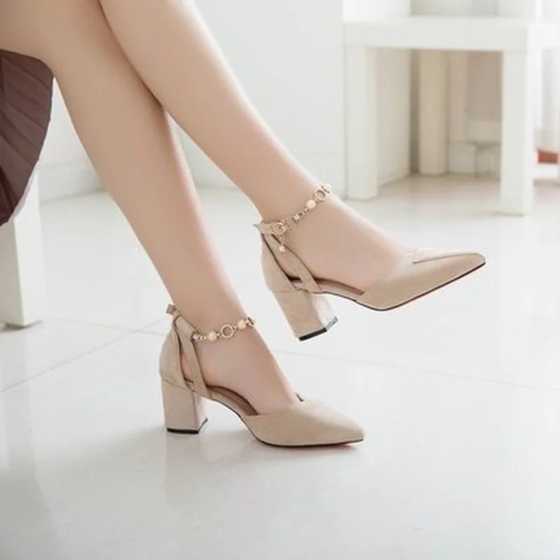 Sandals Women New Fashion Women's Sandals 2021 Fresh High Heels Single Shoes Elegant Women's Shoes Temperament Pointed Sandals
Sandals Women New Fashion Women's Sandals 2021 Fresh High Heels Single Shoes Elegant Women's Shoes Temperament Pointed Sandals