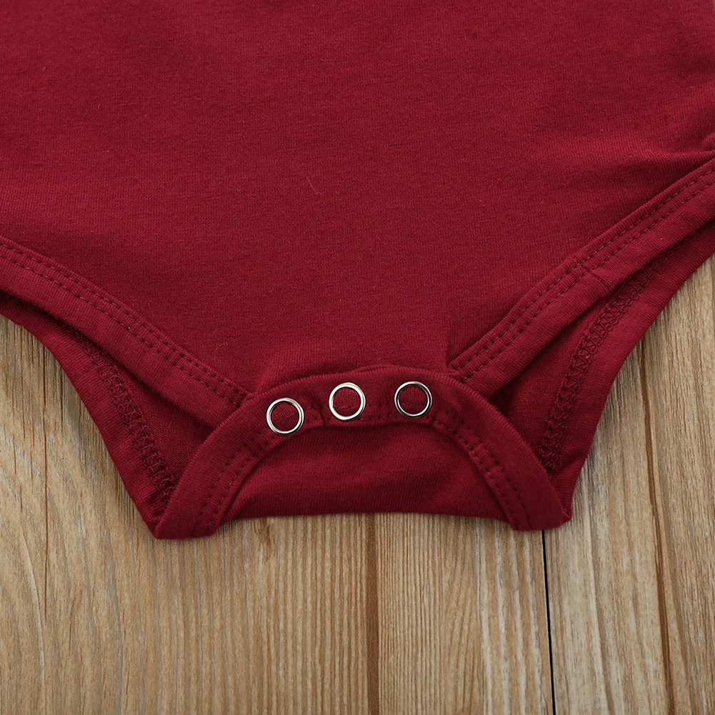 Baby Summer Clothing Girl Floral Clothes Kids Embroidered Love Short Sleeve Romper+Printed Shorts+Hair Band 3Pcs Outfits Set
Baby Summer Clothing Girl Floral Clothes Kids Embroidered Love Short Sleeve Romper+Printed Shorts+Hair Band 3Pcs Outfits Set