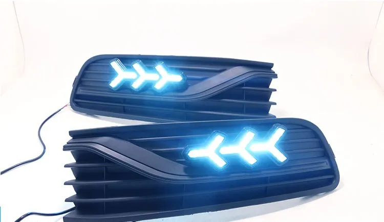 eOsuns led drl daytime running light for Volkswagen Polo 2014-2018 with Dynamic moving yellow turn signal and blue night light
eOsuns led drl daytime running light for Volkswagen Polo 2014-2018 with Dynamic moving yellow turn signal and blue night light