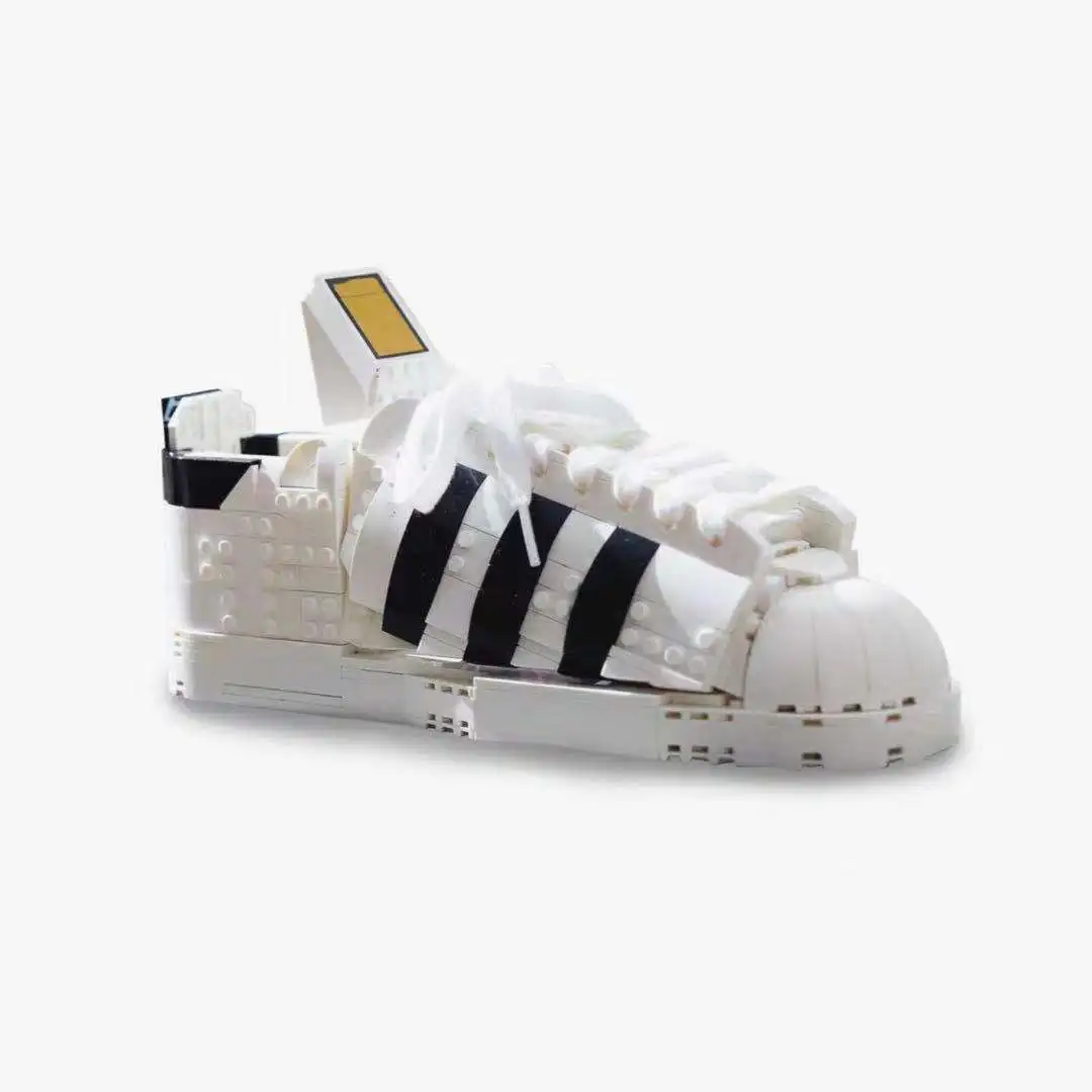 IN STOCK 10282 Sport Shoes Sneakers Building Blocks Classic Sneakers bricks Set DIY Assembly Boys Girls Birthday Gifts Toys
IN STOCK 10282 Sport Shoes Sneakers Building Blocks Classic Sneakers bricks Set DIY Assembly Boys Girls Birthday Gifts Toys