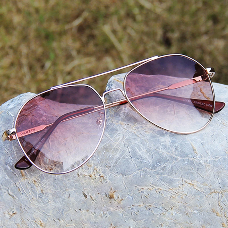 PARZIN Pilot Women Sunglasses for Men Driving High Quality Brand Design Sun Glasses Alloy Frame UV400 Mirror Outdoor Eyewear
PARZIN Pilot Women Sunglasses for Men Driving High Quality Brand Design Sun Glasses Alloy Frame UV400 Mirror Outdoor Eyewear