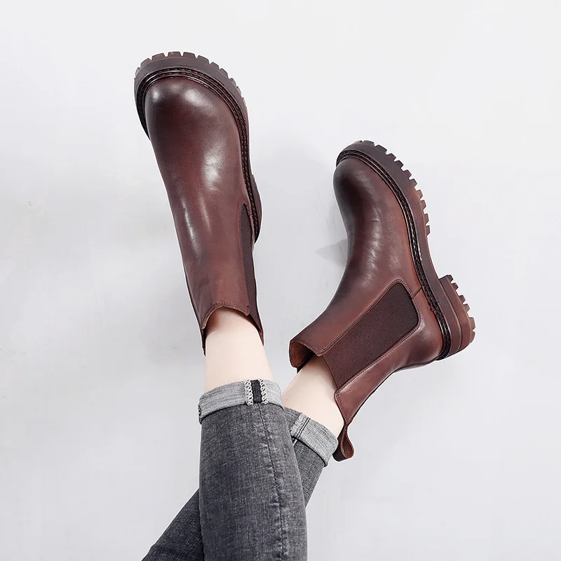 Fashion Autumn Women Ankle Boots New Handmade Genuine Leather Slip On Chelsea Boots Women Mid-calf Casual Platform Boots
Fashion Autumn Women Ankle Boots New Handmade Genuine Leather Slip On Chelsea Boots Women Mid-calf Casual Platform Boots