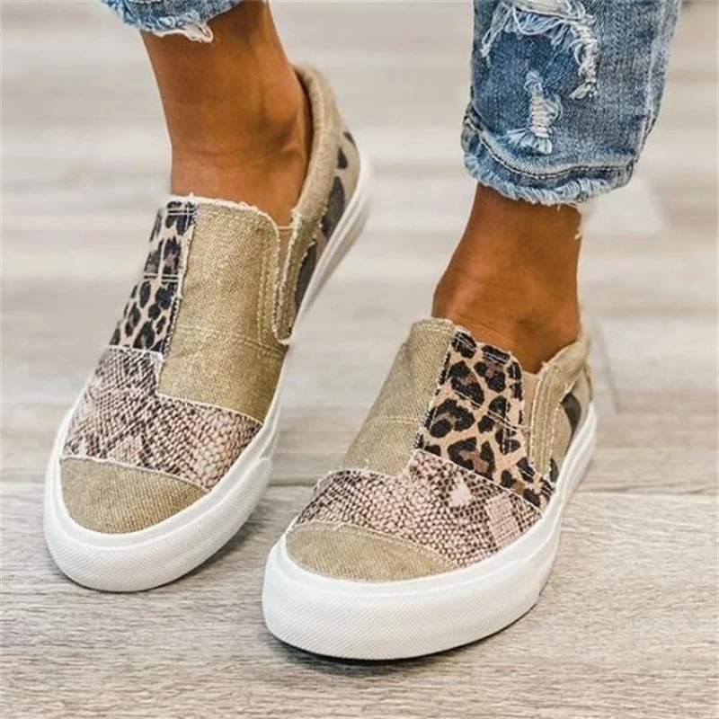 2021 New Men's PU Leather Casual Fashion Board Shoes Flat Heel Thick Soled Men's Shoes Comfortable Versatile Hot Sale KN094
2021 New Men's PU Leather Casual Fashion Board Shoes Flat Heel Thick Soled Men's Shoes Comfortable Versatile Hot Sale KN094