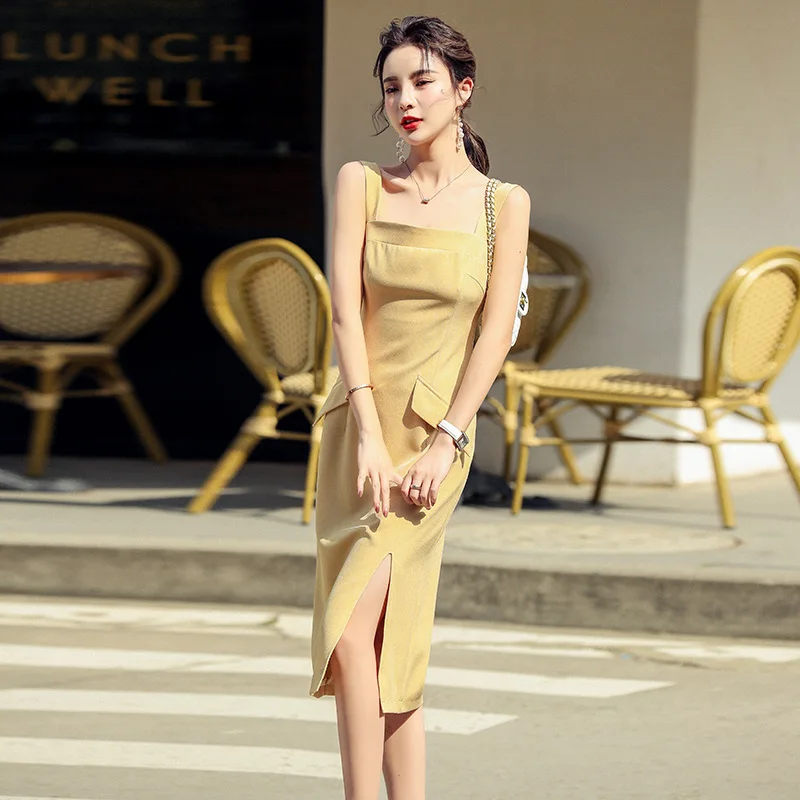 Summer Women's Sleeveless Suspender Dress 2021 New Square Collar Girl Sexy Vest Dress Elegant Office Lady Dress Slit Midi Dress
Summer Women's Sleeveless Suspender Dress 2021 New Square Collar Girl Sexy Vest Dress Elegant Office Lady Dress Slit Midi Dress