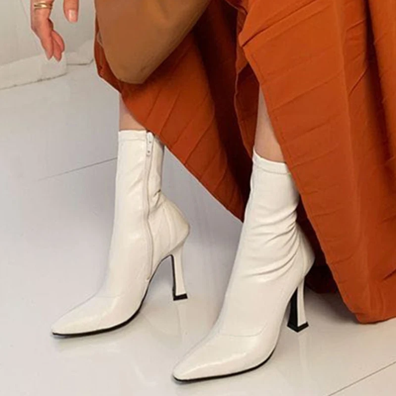 Women Ankle Boots Side Zipper Boots Women Square Toe High Heels For Women Solid Color Ladies Boots Comfortable Zapatillas Mujer
Women Ankle Boots Side Zipper Boots Women Square Toe High Heels For Women Solid Color Ladies Boots Comfortable Zapatillas Mujer