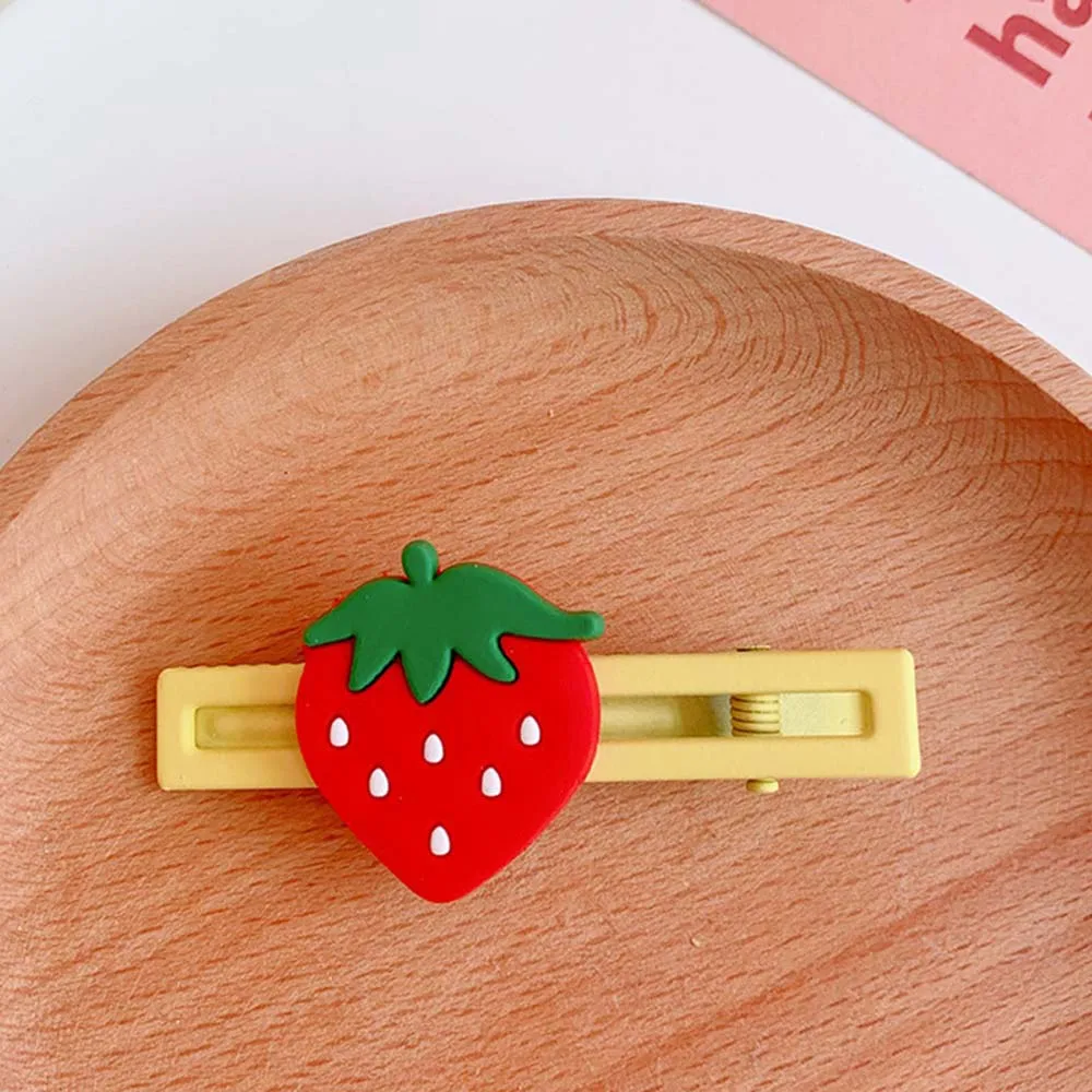 1PC Korean Cute Candy Color Strawberry Hairpin Cartoon Girls' Hair Grips Sweet Rainbow BB Clip Spring Clip Headwear Hair Accesso 
1PC Korean Cute Candy Color Strawberry Hairpin Cartoon Girls' Hair Grips Sweet Rainbow BB Clip Spring Clip Headwear Hair Accesso