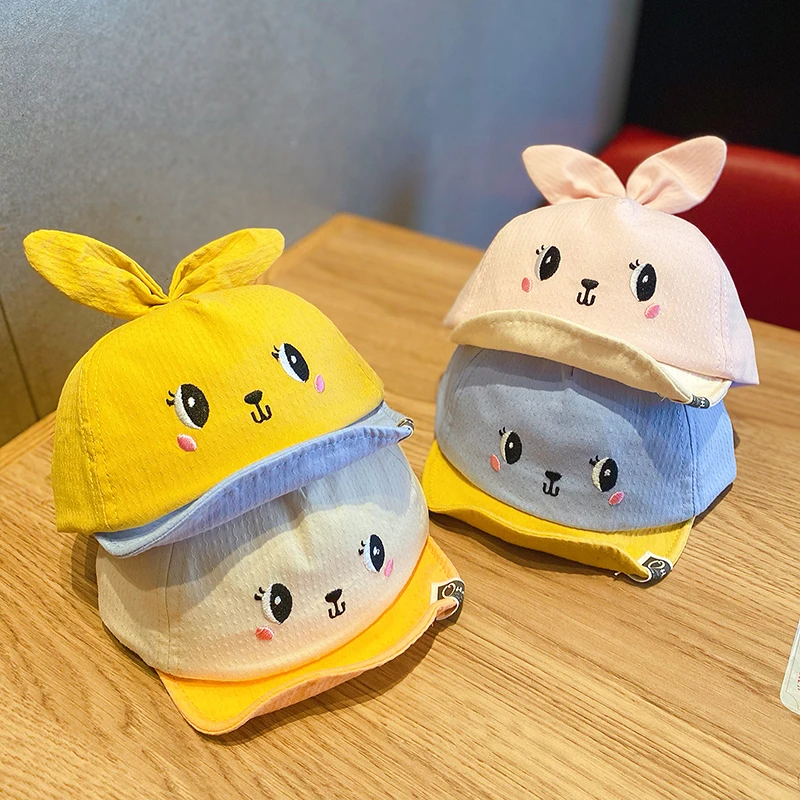 Baby hat the spring and autumn period and the thin section infant cap female baby super cute han edition tide of children shade 
Baby hat the spring and autumn period and the thin section infant cap female baby super cute han edition tide of children shade