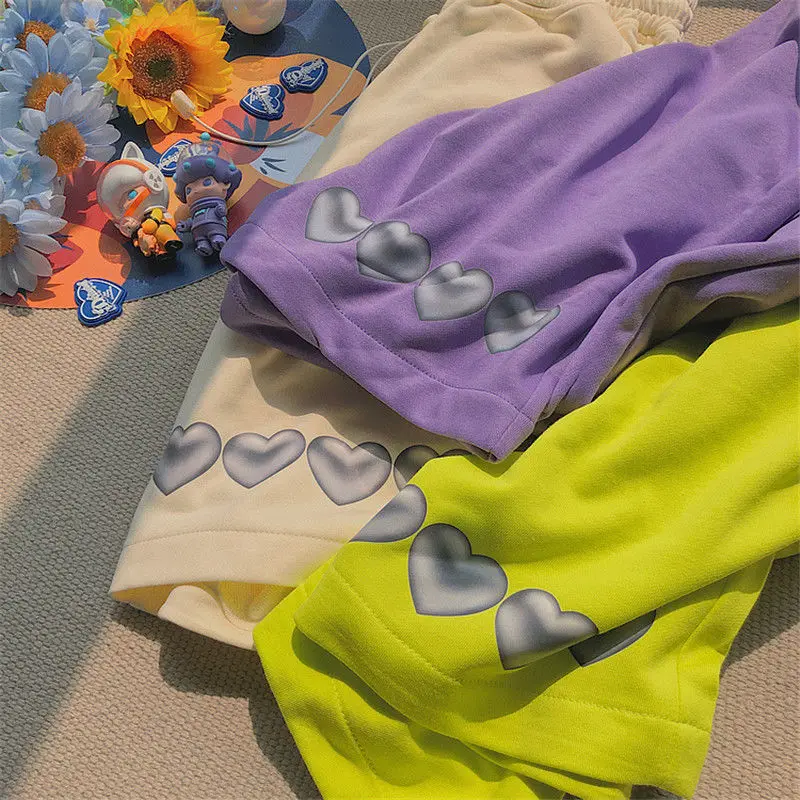 Hip Hop Cotton Loose Shorts Harajuku Heart Print Drawstring Summer Joggers Women Fashion Sweatpants for Students Korean Bottom
Hip Hop Cotton Loose Shorts Harajuku Heart Print Drawstring Summer Joggers Women Fashion Sweatpants for Students Korean Bottom