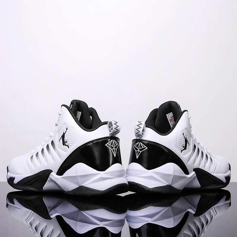 Men's Basketball Shoes Breathable Cushioning Non-Slip Wearable Sports Shoes Gym Training Athletic Basketball Sneakers for Women
Men's Basketball Shoes Breathable Cushioning Non-Slip Wearable Sports Shoes Gym Training Athletic Basketball Sneakers for Women