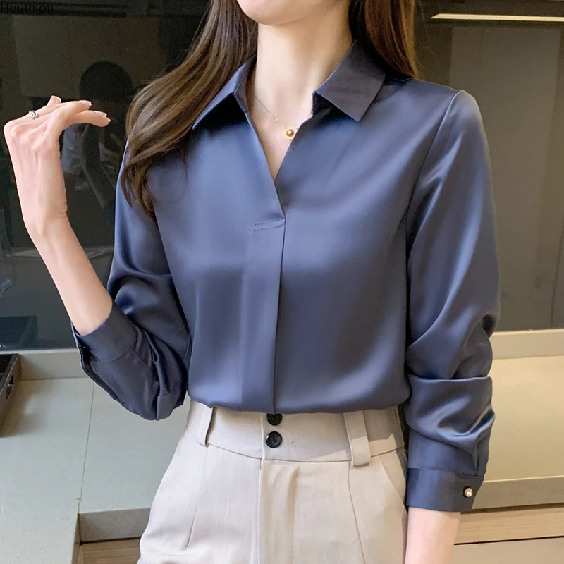 Satin Slim Women's Blouses New Casual Blouse Fashion Long Sleeve Top Solid Color V-neck Shirt Spring/autumn Houthion
Satin Slim Women's Blouses New Casual Blouse Fashion Long Sleeve Top Solid Color V-neck Shirt Spring/autumn Houthion