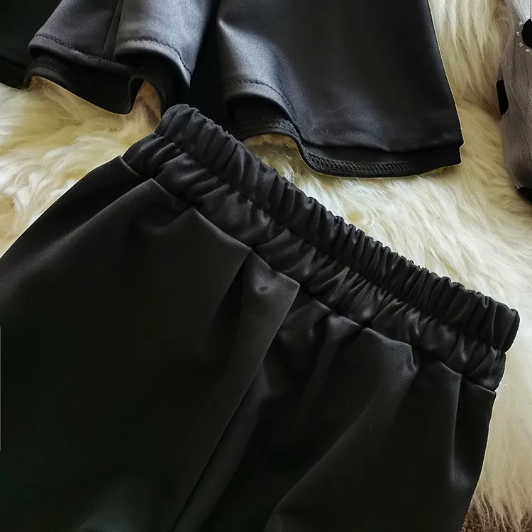 Elegant Office Lady Polka Dots Patchwork Clothes Set Lantern Sleeve Blouse Top and Pants One Set
Elegant Office Lady Polka Dots Patchwork Clothes Set Lantern Sleeve Blouse Top and Pants One Set