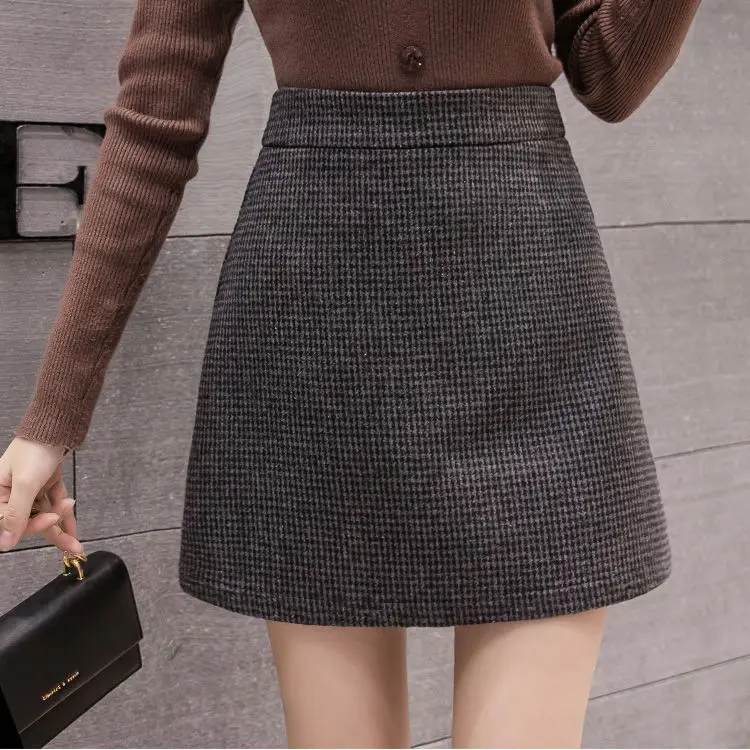 Autumn winter a-line mini skirt female 2020 new korean style high waist houndstooth woolen woman skirts ladies cute short faldas
Autumn winter a-line mini skirt female 2020 new korean style high waist houndstooth woolen woman skirts ladies cute short faldas