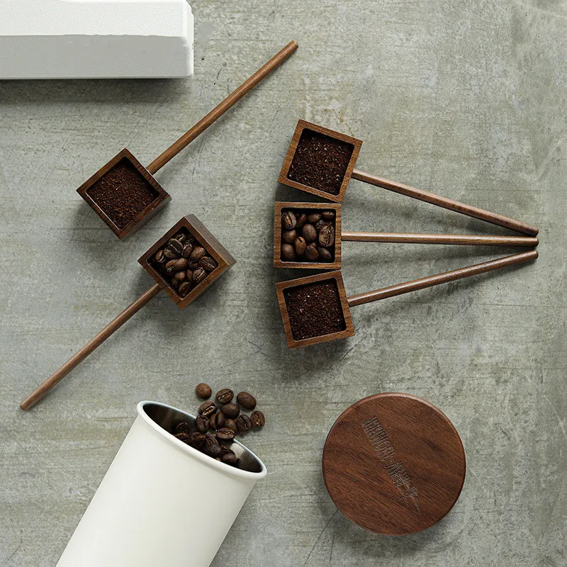 Squire Walnut Wooden Coffee Spoon 8g Standard Measuring Dual-use Powder Scoop Coffee Accessories Geometric Simplicity
Squire Walnut Wooden Coffee Spoon 8g Standard Measuring Dual-use Powder Scoop Coffee Accessories Geometric Simplicity
