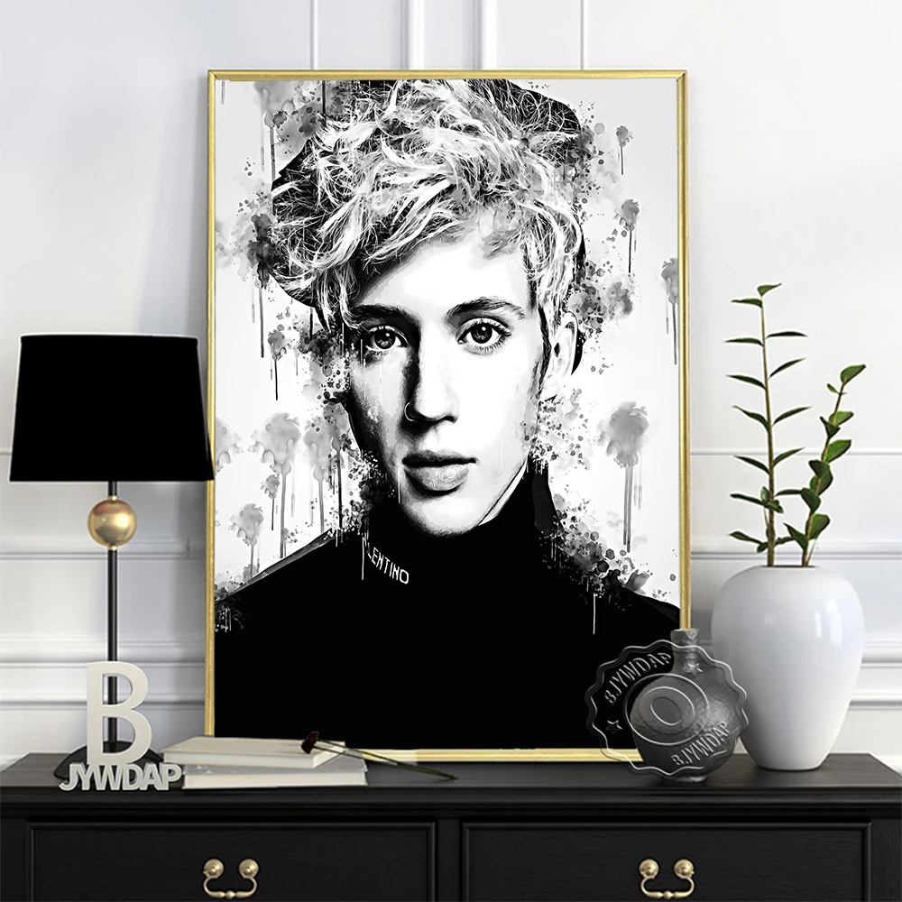 Handsome Boy Black White Sketch Prints Poster, Troye Sivan Fans Collect Canvas Painting, Nordic Style Minimalism Home Wall Decor
Handsome Boy Black White Sketch Prints Poster, Troye Sivan Fans Collect Canvas Painting, Nordic Style Minimalism Home Wall Decor