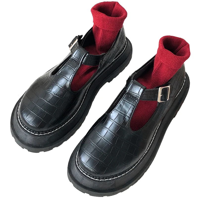 Small Leather Shoes Female British 2021 Spring New Mori Girl Japanese Wild Black Retro Mary Jane Shoes Word Buckle.
Small Leather Shoes Female British 2021 Spring New Mori Girl Japanese Wild Black Retro Mary Jane Shoes Word Buckle.
