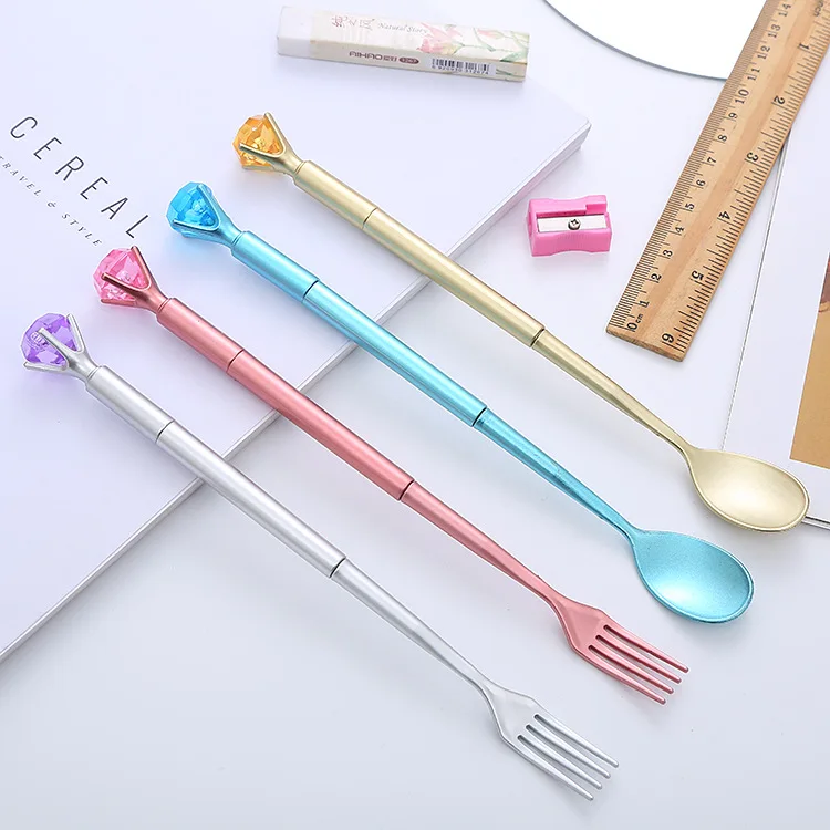 1 piece Tableware modeling gel diamond spoon fork student pen office stationery signature pen wholesale. Random color
1 piece Tableware modeling gel diamond spoon fork student pen office stationery signature pen wholesale. Random color