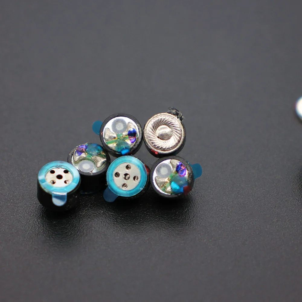 6mm speaker unit tws headphone unit speaker Titanium membrane heavy bass vocal 4pcs
6mm speaker unit tws headphone unit speaker Titanium membrane heavy bass vocal 4pcs