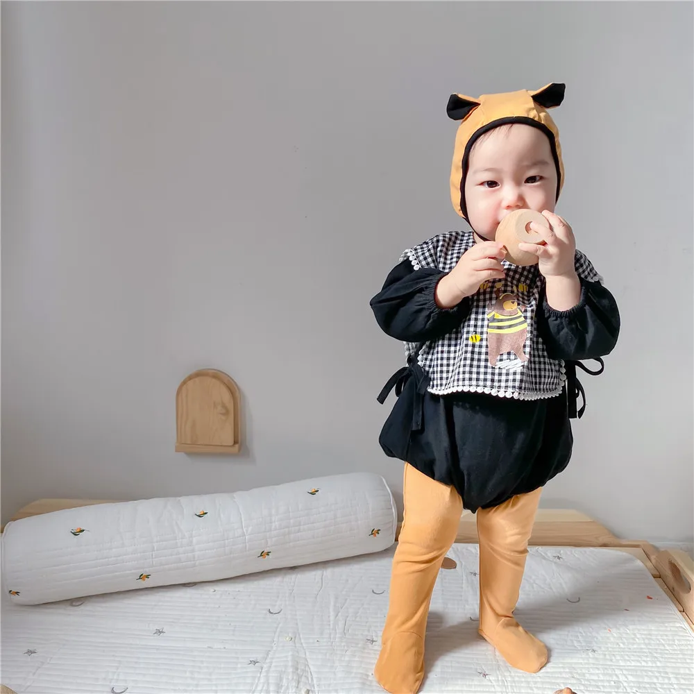 3pcs Baby Clothes Set Infant Long Sleeve Bodysuit + Plaid Cartoon Vest + Hat Baby Girl Outfits Spring Boys Clothing
3pcs Baby Clothes Set Infant Long Sleeve Bodysuit + Plaid Cartoon Vest + Hat Baby Girl Outfits Spring Boys Clothing