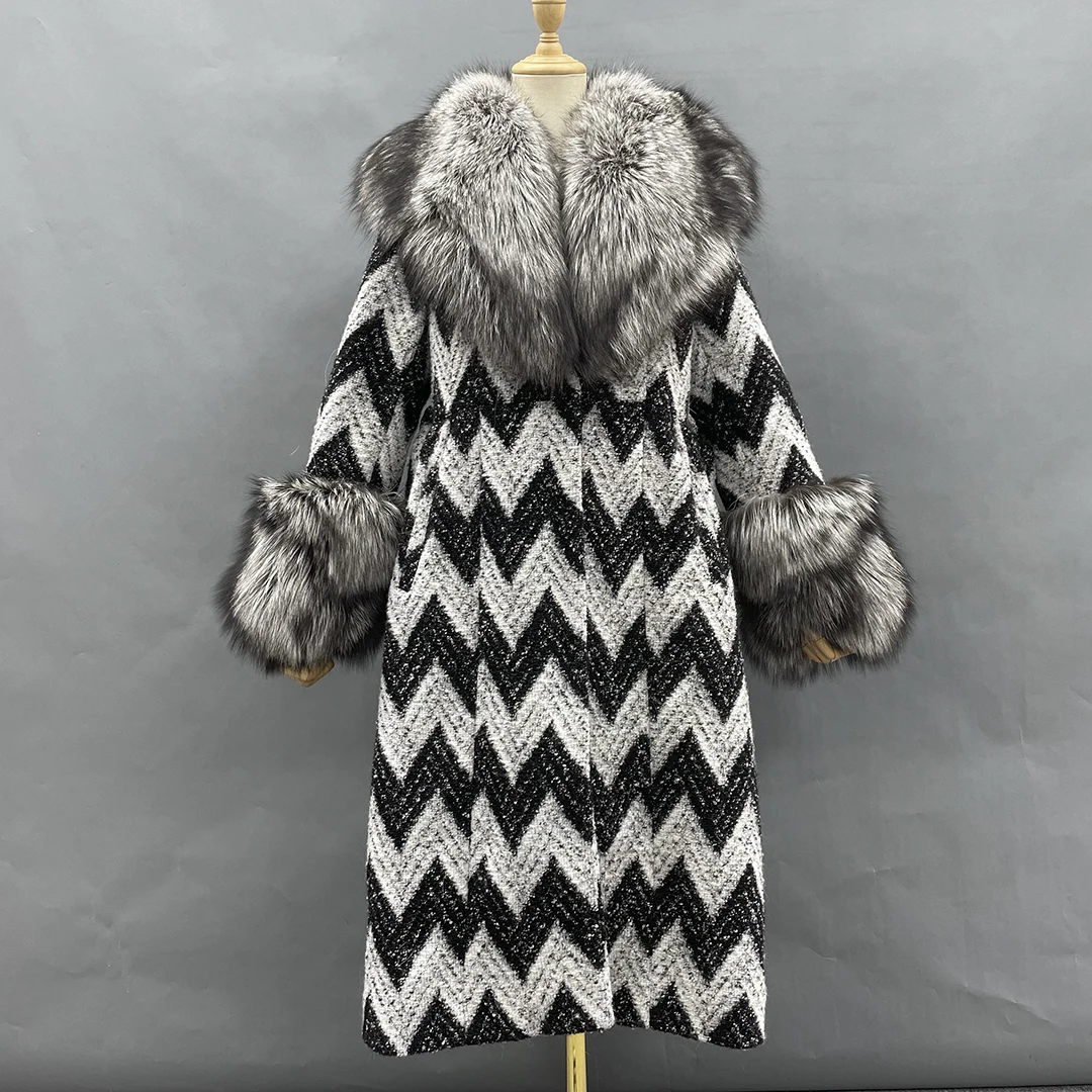 New Arrival Winter Wool Coat Women Korean Long Woolen Jacket Gray Big Fluffy Silver Fox Fur Collar Cuff Coat Women's Trench Coat
New Arrival Winter Wool Coat Women Korean Long Woolen Jacket Gray Big Fluffy Silver Fox Fur Collar Cuff Coat Women's Trench Coat