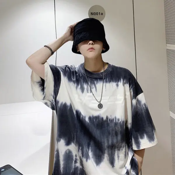 Summer gradient tie dye short sleeve T-shirt Korean loose personality 5 / 5 sleeve men's fashion clothes
Summer gradient tie dye short sleeve T-shirt Korean loose personality 5 / 5 sleeve men's fashion clothes
