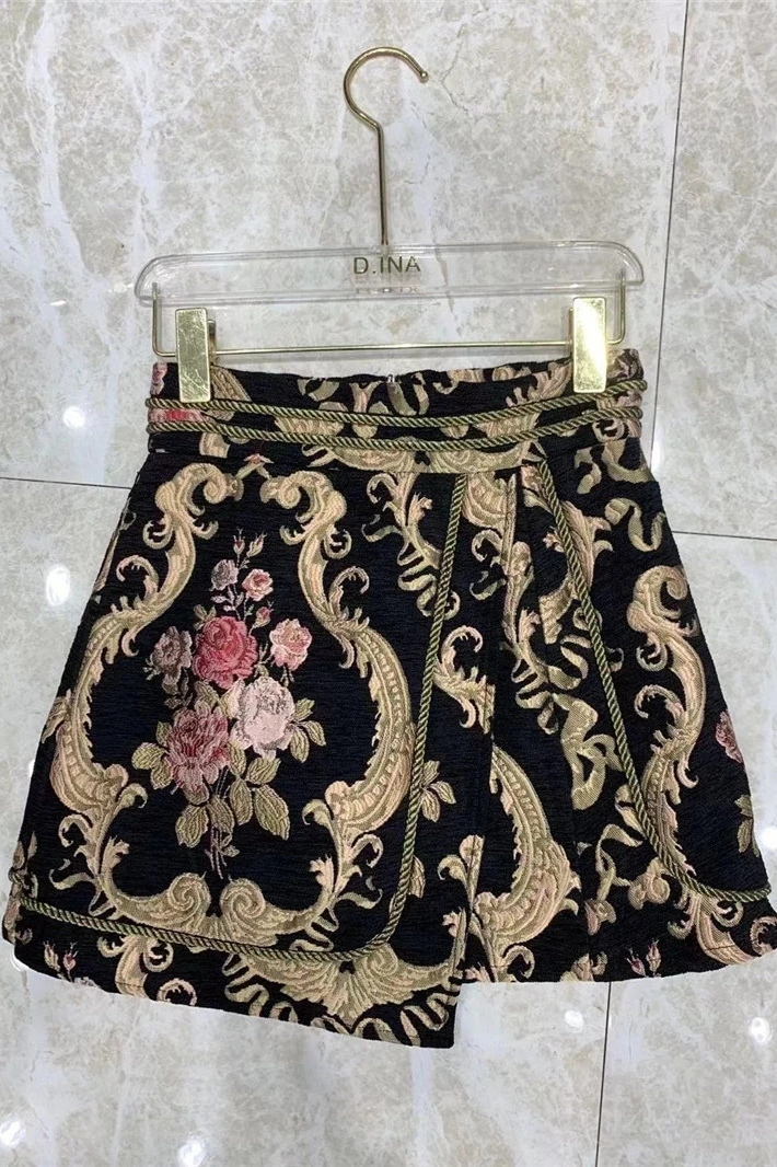 Palace Style Vintage Chic Flowers Embroidered Jacquard Mini Skirts Women High Waist Slim All-Matching A- Line Skirt Shorts 2021 
Palace Style Vintage Chic Flowers Embroidered Jacquard Mini Skirts Women High Waist Slim All-Matching A- Line Skirt Shorts 2021
