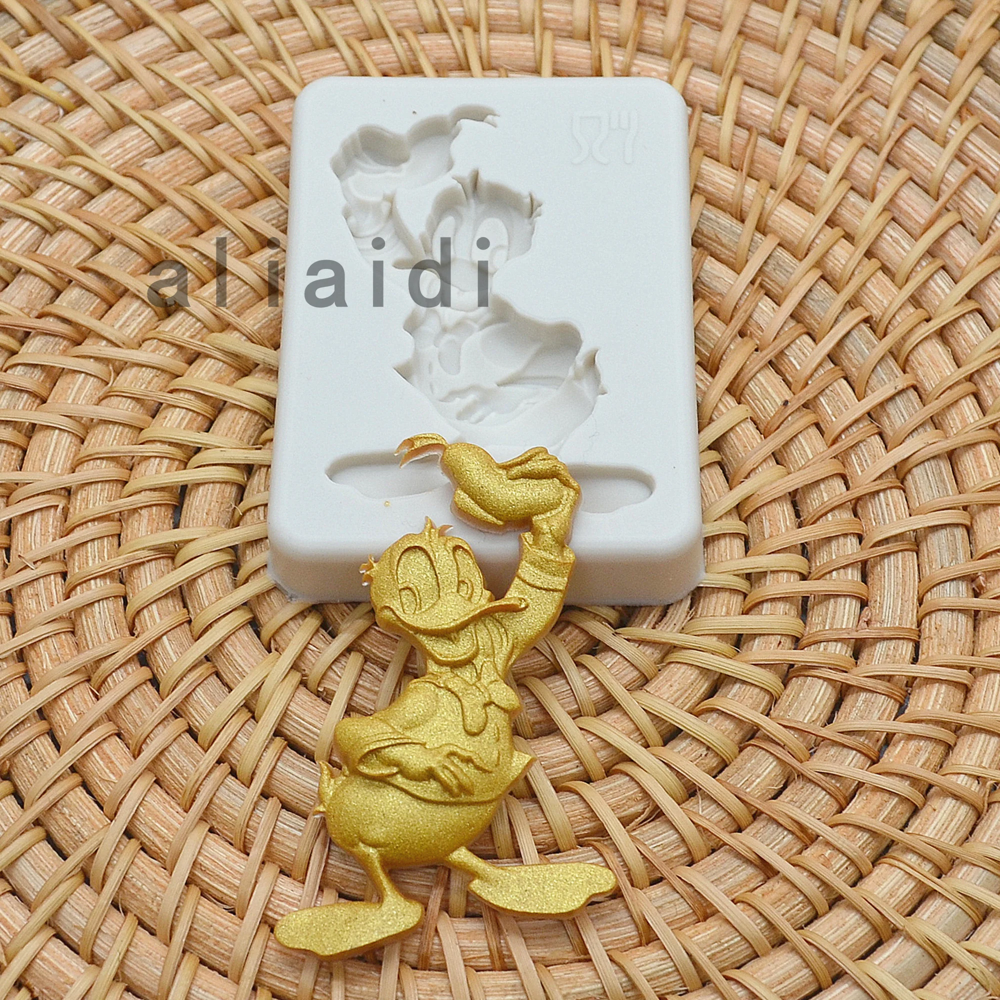 3D Cute Little Duck Silicone Molds Cake Baking Chocolate Fondant Mould Cake Decorating Tools Candy Polymer Clay Moulds X5
3D Cute Little Duck Silicone Molds Cake Baking Chocolate Fondant Mould Cake Decorating Tools Candy Polymer Clay Moulds X5