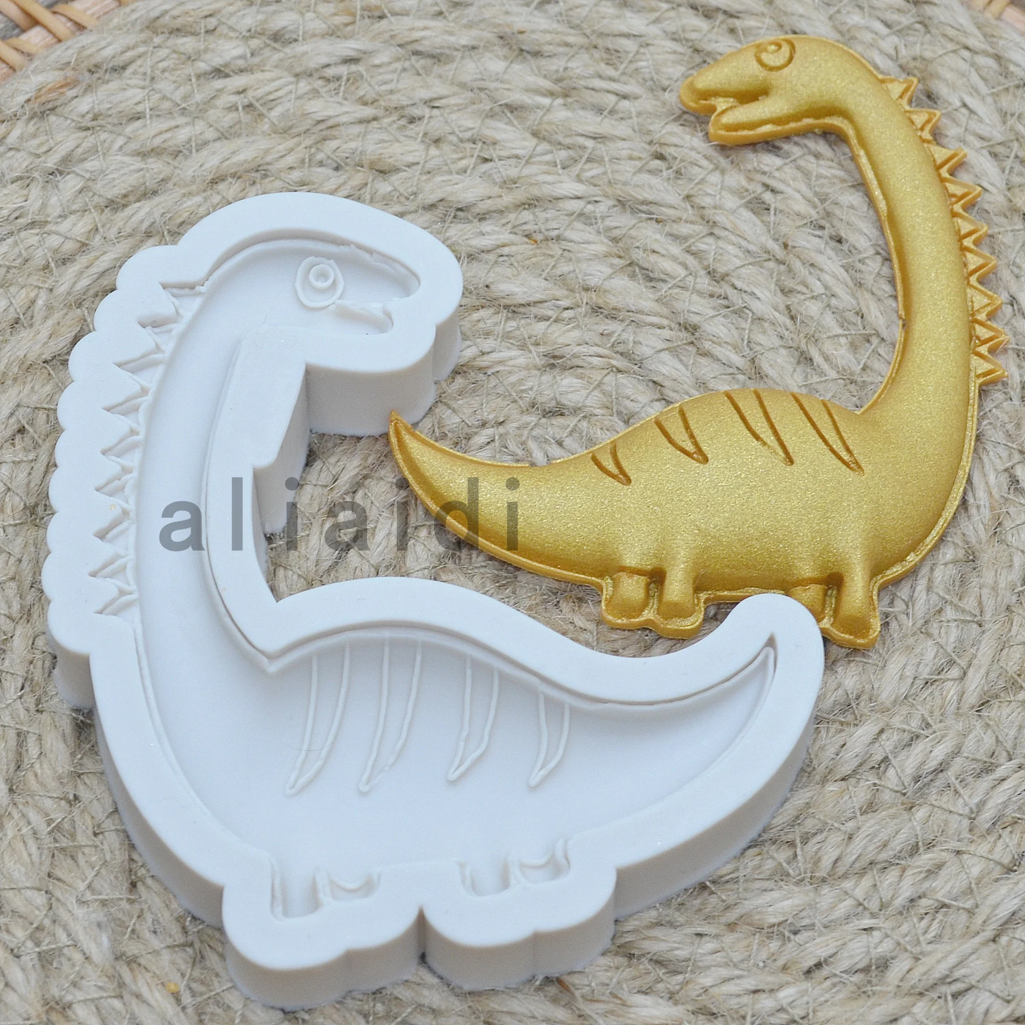 3D Dragon Silicone Molds For Baking Dinosaur Fondant Mold Wedding Cake Decorating Tools Chocolate Gumpaste Mold Sugarcraft X24
3D Dragon Silicone Molds For Baking Dinosaur Fondant Mold Wedding Cake Decorating Tools Chocolate Gumpaste Mold Sugarcraft X24