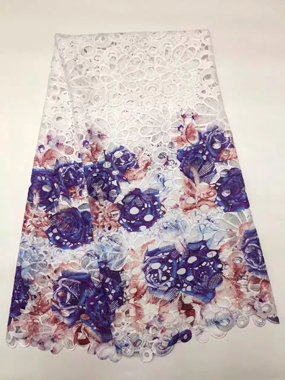 Цвет африканский шнур кружева высокого качества химическое кружево водорастворимый гипюр кружевной ткани R4783
Цвет африканский шнур кружева высокого качества химическое кружево водорастворимый гипюр кружевной ткани R4783