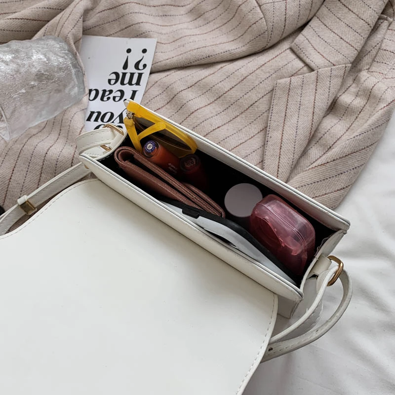 Luxury Brand Small Shoulder Cross Body Bags Women 2021 Cute Sac A Main Ribbon Pearls Purse and Handbags Luxury Designer Fashion
Luxury Brand Small Shoulder Cross Body Bags Women 2021 Cute Sac A Main Ribbon Pearls Purse and Handbags Luxury Designer Fashion
