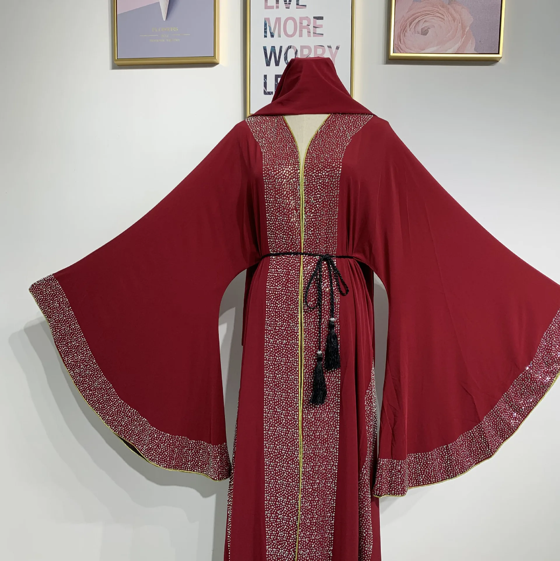 WEPBEL Dress Elegant Color Muslim Abaya Women Open Cardigan Diamond Full Flare Sleeve Sashes New
WEPBEL Dress Elegant Color Muslim Abaya Women Open Cardigan Diamond Full Flare Sleeve Sashes New
