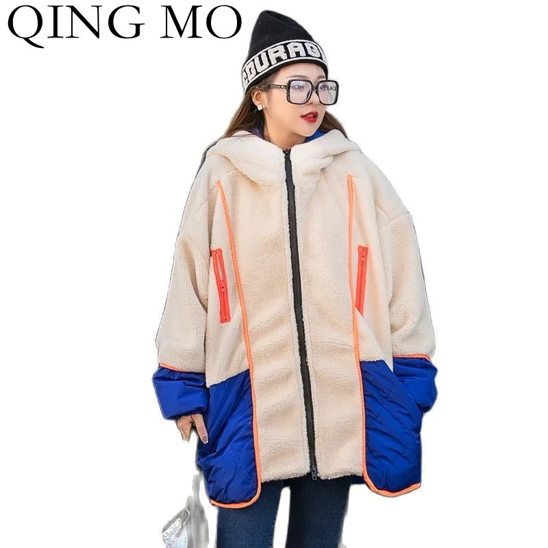 Женская куртка из овечьей шерсти с капюшоном QING MO, модное контрастное свободное утепленное хлопковое пальто с прострочкой, ZWL1821, зима 2021
Женская куртка из овечьей шерсти с капюшоном QING MO, модное контрастное свободное утепленное хлопковое пальто с прострочкой, ZWL1821, зима 2021