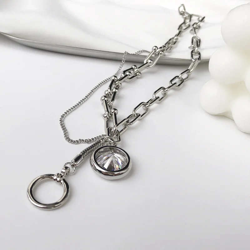 Joint Necklace Female Personality Ring Pendant Clavicle Chain Simple Diamond Stitching Chain Necklace Fashion Lady Jewelry Hot
Joint Necklace Female Personality Ring Pendant Clavicle Chain Simple Diamond Stitching Chain Necklace Fashion Lady Jewelry Hot
