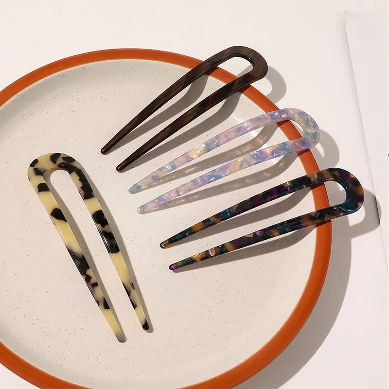 Chinese Style Resin Hair Fork U Shaped Acetate Hairpin Marble Print Tortoiseshell Hair Sticks DIY Styling Tool Hair Accesories 
Chinese Style Resin Hair Fork U Shaped Acetate Hairpin Marble Print Tortoiseshell Hair Sticks DIY Styling Tool Hair Accesories