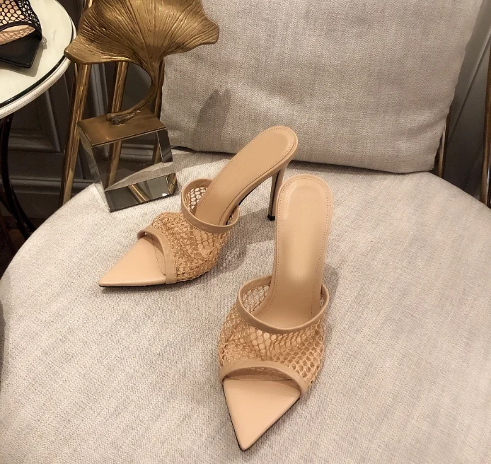 Black mesh sexy hollow 2021 summer new super high-heeled all-match pointed toe stiletto high-heeled sandals and slippers
Black mesh sexy hollow 2021 summer new super high-heeled all-match pointed toe stiletto high-heeled sandals and slippers