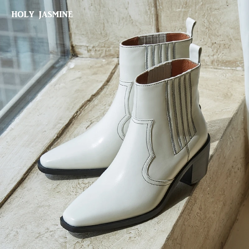 2020 Genuine Leather Ankle Boots Women Chelsea Boot Square Toe Chunky Heel Shoes Woman Slip On Short Booties Dress Shoes Female
2020 Genuine Leather Ankle Boots Women Chelsea Boot Square Toe Chunky Heel Shoes Woman Slip On Short Booties Dress Shoes Female
