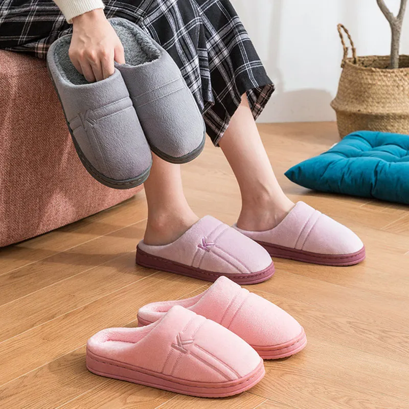 Women Winter Indoor Slippers Non-slip Flat Floor Shoes Soft Plush Home Cotton Shoe Ladies Home Slipper For Bedroom Plus Size
Women Winter Indoor Slippers Non-slip Flat Floor Shoes Soft Plush Home Cotton Shoe Ladies Home Slipper For Bedroom Plus Size