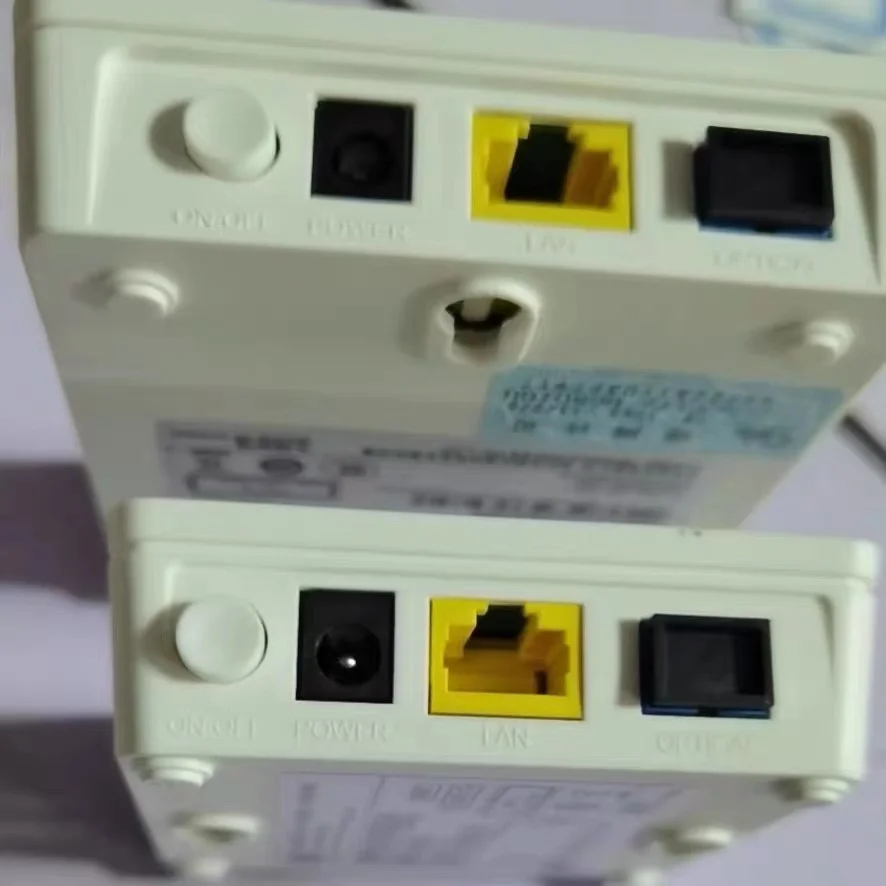 Модем hua wei ONU EPON HG8010H ont FTTH fiberhome onu, 25 шт., модем б/у hg8010H 1GE с английской версией
Модем hua wei ONU EPON HG8010H ont FTTH fiberhome onu, 25 шт., модем б/у hg8010H 1GE с английской версией