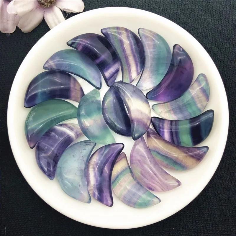 30-32mm Natural Rainbow Fluorite Quartz Stone Moon Shape Crystal Carvings 
30-32mm Natural Rainbow Fluorite Quartz Stone Moon Shape Crystal Carvings