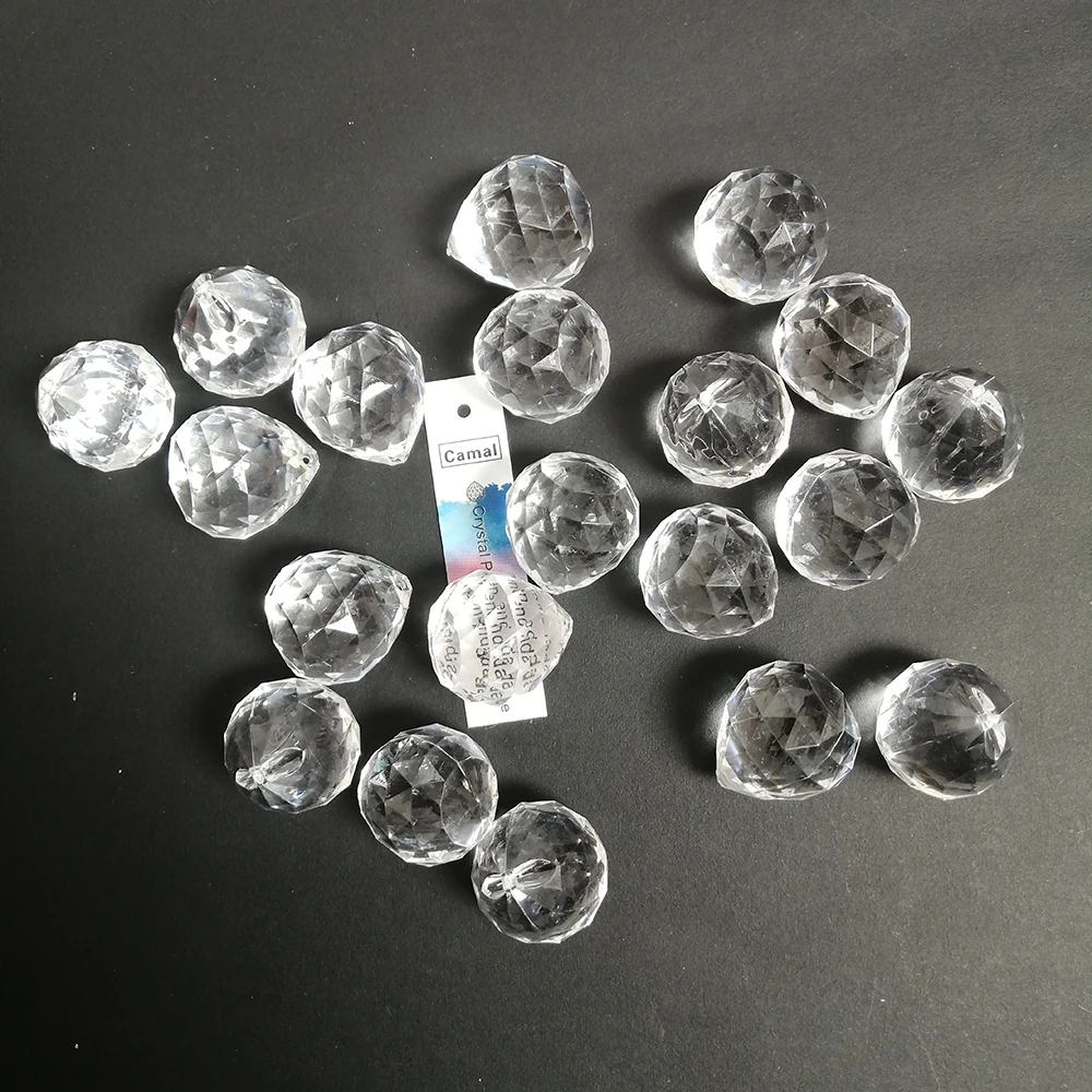 Camal 10pcs 30MM Acrylic Crystal Diamond Ball Pendant Chandelier Curtain Wedding Party Lighting Lamp Christmas Hanging Parts
Camal 10pcs 30MM Acrylic Crystal Diamond Ball Pendant Chandelier Curtain Wedding Party Lighting Lamp Christmas Hanging Parts